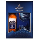 Ararat Akhtamar 70 CL met twee brandy tulpglazen