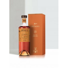 Armeense brandy "Artages" 25 jaar oud 700 ml